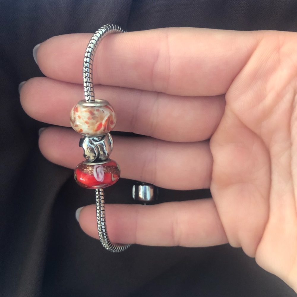 Charm bracelet